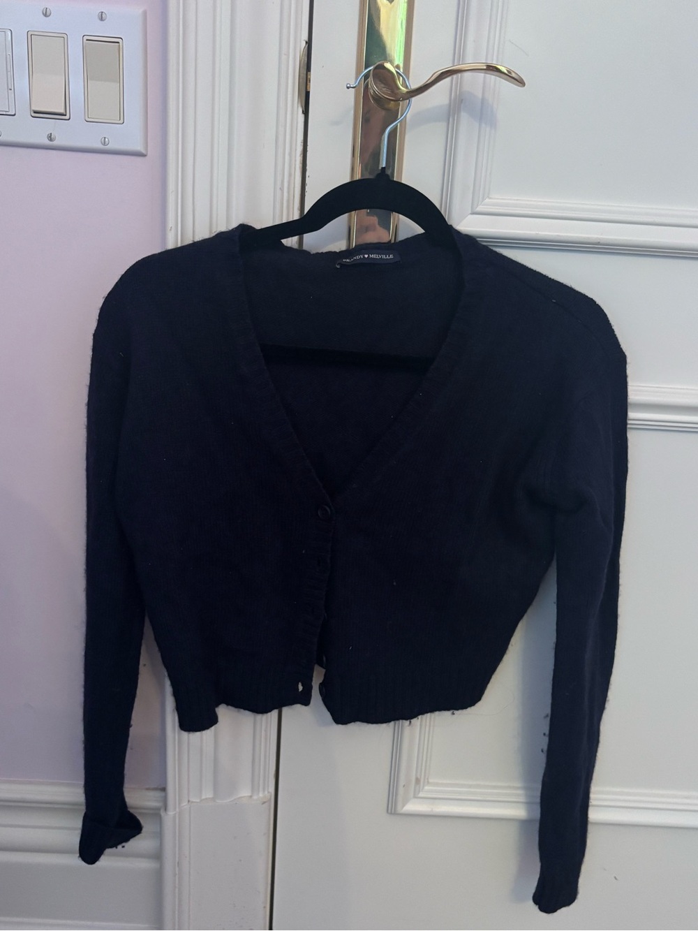 Brandy Melville Black Cropped V-Neck Cardigan